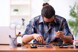 mobile phone repair technician jobs and vacancies