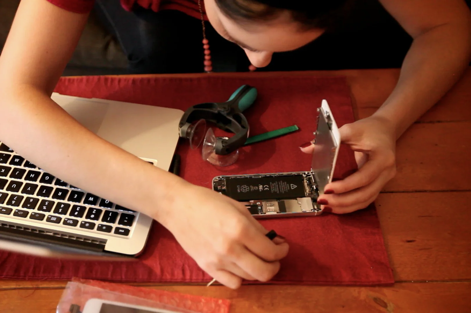 8 Mistakes Committed By Most Cell Phone Repair Technicians