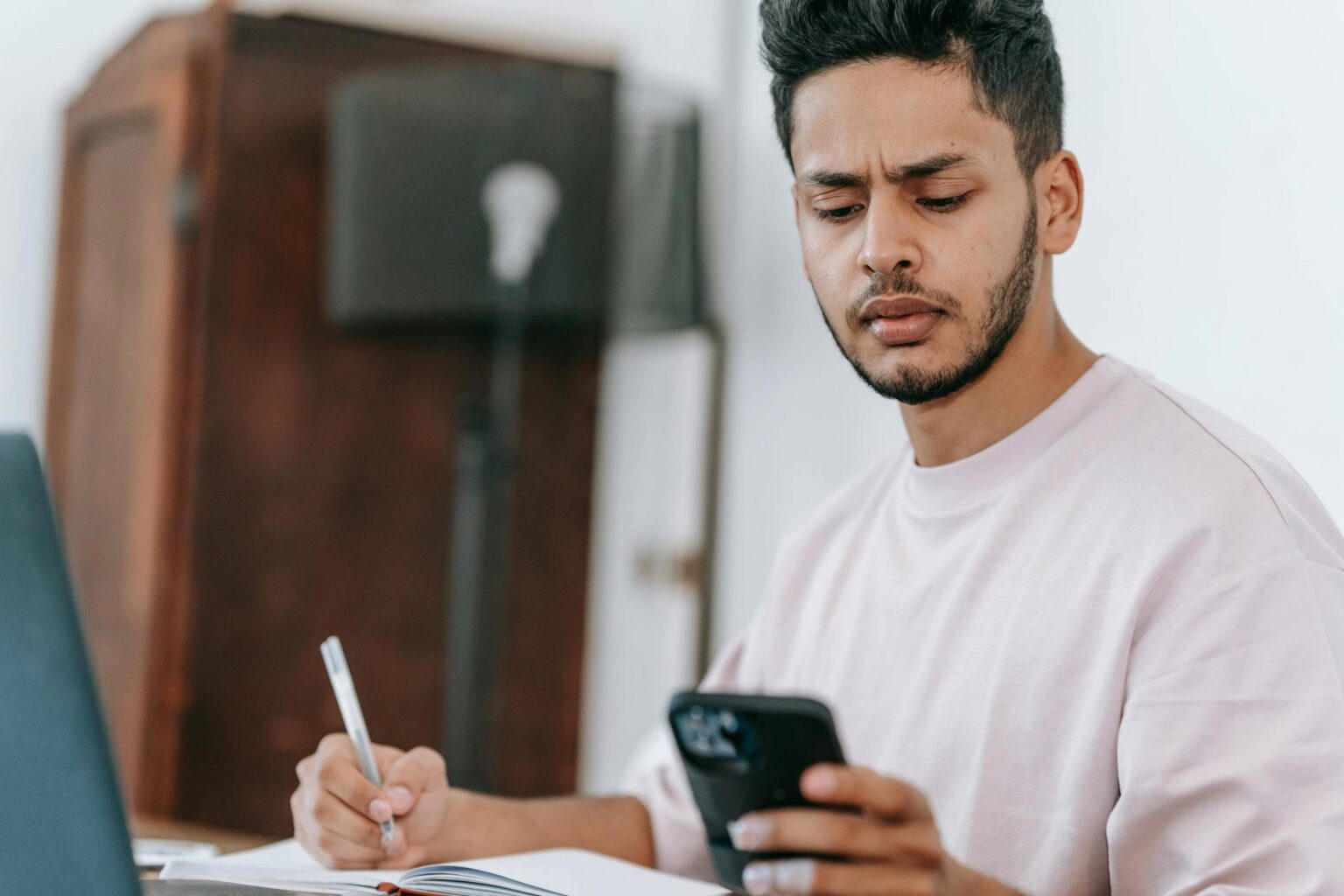 6 Reasons Why Smartphones Have Replaced Computers and Laptops - Prizm ...