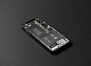 smartphone battery myths we should stop believing